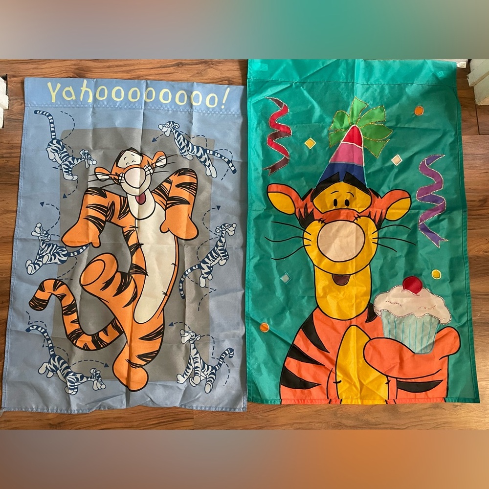 2 Vintage Tigger Garden Flag Pole Flags Winnie the Pooh